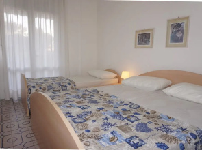 Perfect Located Residence Near the Beach With Pool