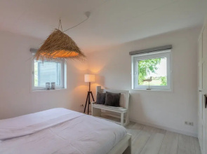 Bungalow in Callantsoog Near the Beach