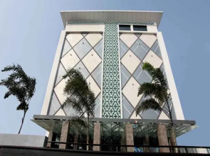 Paradigm Sarovar Portico Kakinada