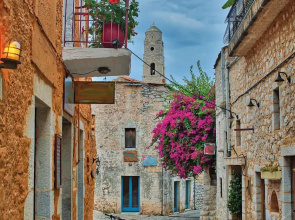 Platsa Seaview Retreat - A Stone-built Escape