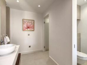Villa Elea, New Deluxe Golf Villa at Aphrodite Hills - 5 Bedrooms, 7 Bathrooms