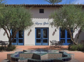 Deluxe King Casita 1 Bedroom Condo by RedAwning