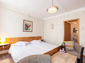 Hotel DeFive