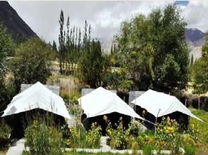Edel Weiss Camp