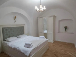 Baroc Apartments & Studio Sibiu