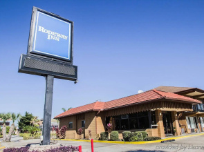 Rodeway Inn Near Florida Mall