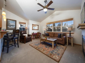 Streamside 304 - 1 BR