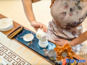 Floral Lux Hotel·Heyuan Hotel