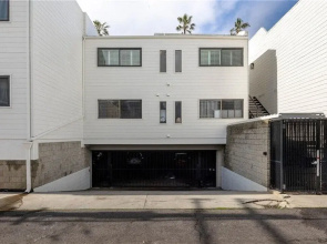 152-4 Coastal Luxury With Panoramic Ocean View