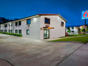 Motel 6 Fort Lauderdale, FL