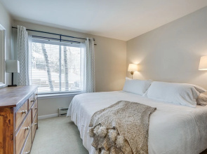 Snowmass Condo w/ Amenities < 1 Mi to Slopes!