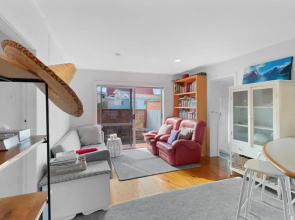 Bach on Wilson - Waihi Beach Holiday Home