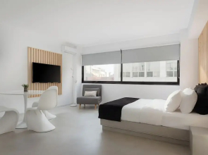 Syntagma Serenity Suites