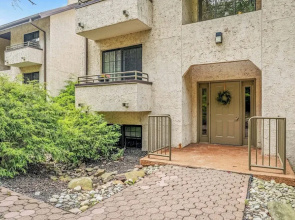 Epic Views & Pool Access! Gem on Big Boulder Lake