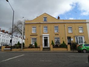 Lansdowne hotel