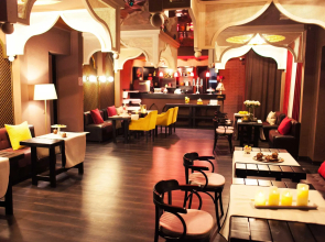 Shadow Boutique Hotel