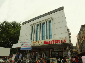 OYO 18429 Hotel Sai President