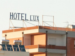Hotel Lux Vlore