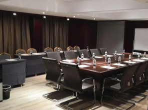 Dongbao Hotel