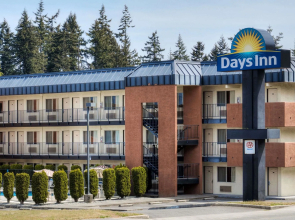 Olympic Inn & Suites
