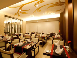 Grand Jomtien Palace Hotel