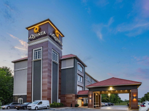 La Quinta Inn & Suites by Wyndham Norfolk