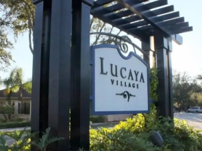 Lucaya 4 Bedrooms 3 Baths Townhome With Resort Pool
