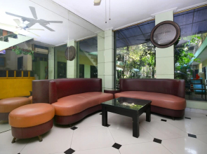 Airy Syariah Bandara Juanda Raya 22 Sidoarjo