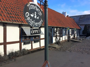 Tunneberga Gästgifvaregård