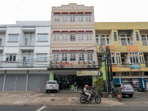 Reddoorz Plus Near Simpang Puncak Jelutung Jambi