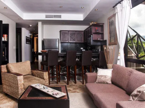 5th Flr Ocean View Penthouse with 2 Level Balcony
