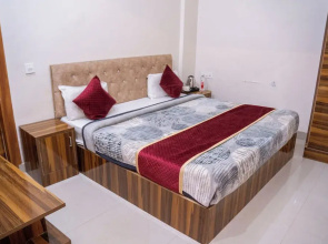 Sr Guest House