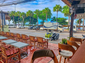 Happy Vikings - Beachfront