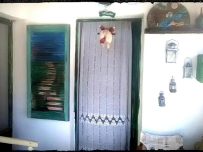 Traditional Art House