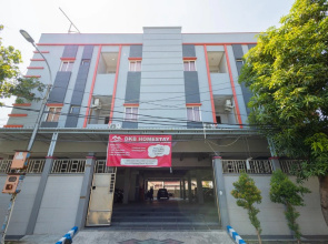 RedDoorz near Universitas Wijaya Kusuma Surabaya 2
