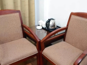 Jinlesi Business Hotel Zhuhai