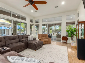 Cloud Chandler 4 Bedroom Home by RedAwning