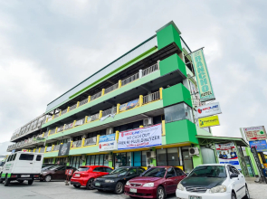 OYO 473 Ranchotel Drive-in (Vaccinated Staff)