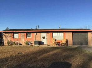 Dog friendly family home with a Rocking Chair