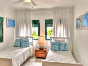 Oceanfront 3 Bdr Apt L202