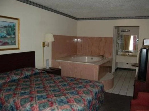ELF Express Hotel