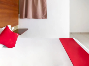 OYO Hotel Familiar Tollan