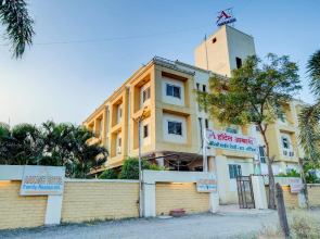 OYO 24125 Hotel Aakash