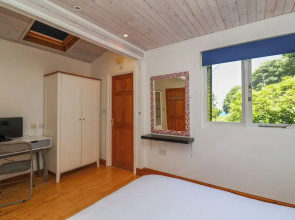 Bay Tree Lodge 35