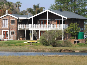 Salt River Lodge