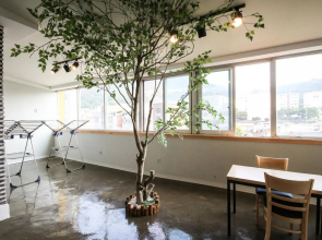 Yeosu Party Motel and Guest House