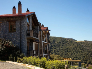 Azanias Chalet