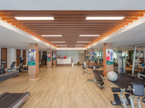 Diamond Cliff Resort & Spa, Patong Beach