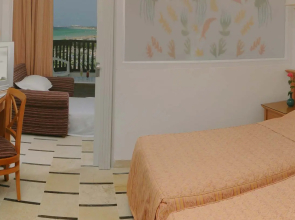 Le Soleil Bella Vista Resort