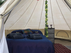 Comfy 4m -bed Bell Tent With Great Views